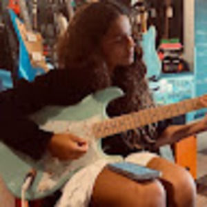 Meet your Posher, Raniya